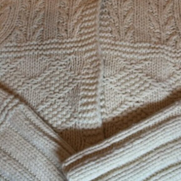 American Eagle Lambswool Cardigan Hooded Hand Knit Sweater Women's Size Large - Picture 12 of 14